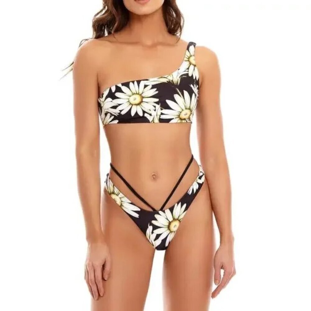 Agua Bendita Bikini NWT Set L Roma and Egle NWT $310 Reversible